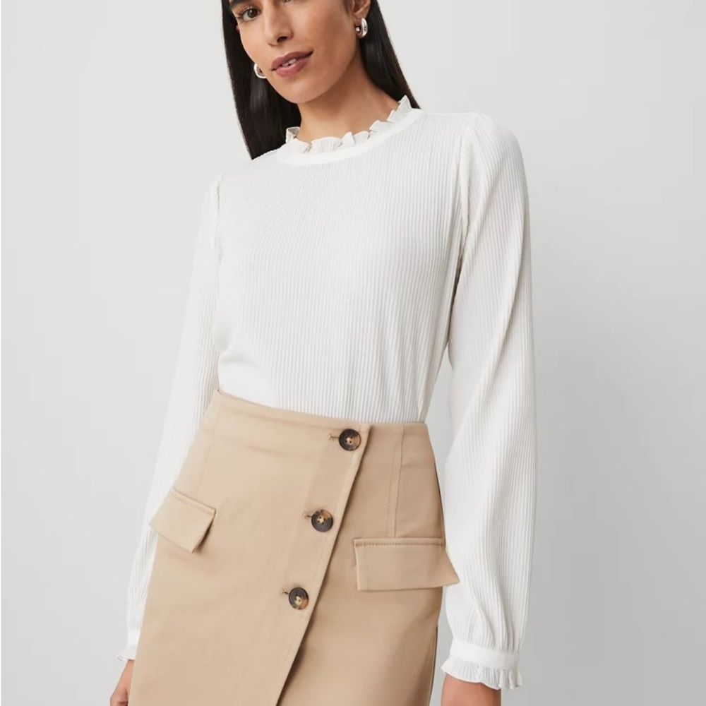 Ann Taylor Ruffle Blouson Sleeve Blouse